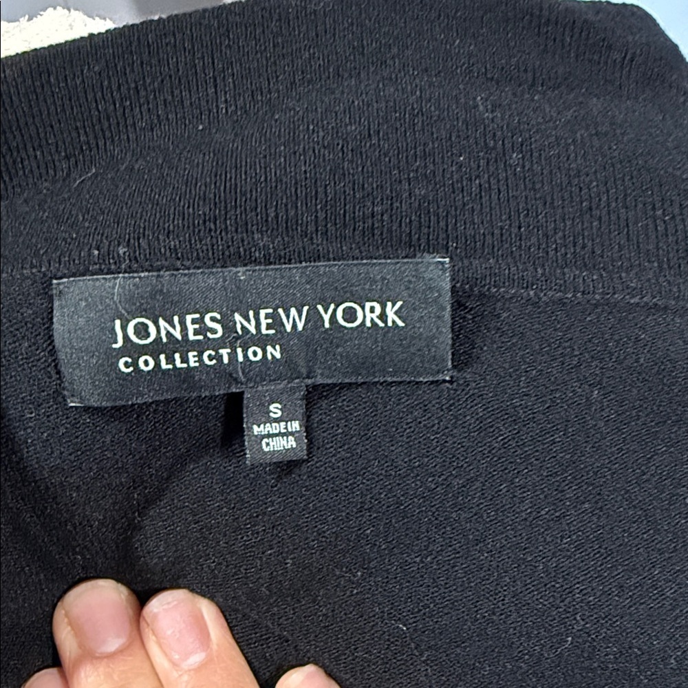 Jones New York Black and White Animal Print Cardigan - Picture 5 of 5